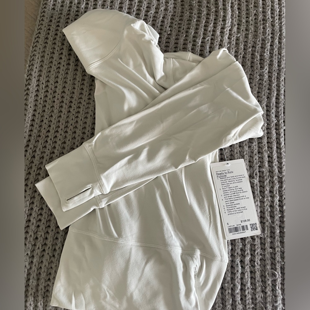 Lululemon ready to rulu pullover NWT